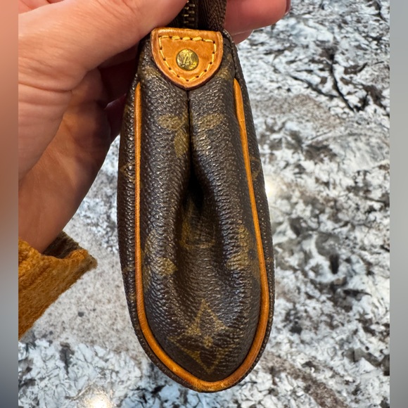 Louis Vuitton Eva Monogram shoulder bag - Picture 6 of 7